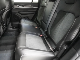 Jeep Grand Cherokee Laredo Altitude 4x4 2026