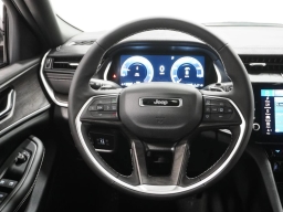 Jeep Grand Cherokee Laredo Altitude 4x4 2026