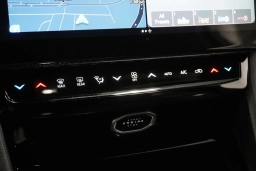 Jeep Grand Cherokee Laredo Altitude 4x4 2026