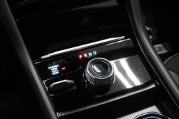 Jeep Grand Cherokee Laredo Altitude 4x4 2026