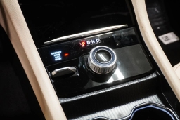 Jeep Grand Cherokee Laredo Altitude 4x4 2026