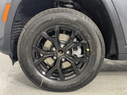 Jeep Grand Cherokee Laredo Altitude 4x4 2026