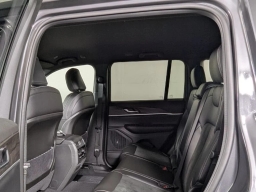 Jeep Grand Cherokee Laredo Altitude 4x4 2026