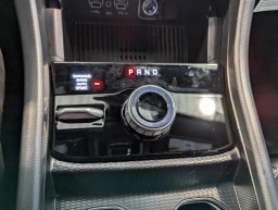 Jeep Grand Cherokee Laredo Altitude 4x4 2026