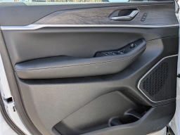 Jeep Grand Cherokee Limited 4x4 2026