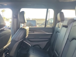 Jeep Grand Cherokee Limited 4x4 2026