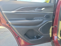 Jeep Grand Cherokee Limited 4x4 2026