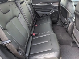 Jeep Grand Cherokee Limited 4x4 2026