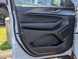 Jeep Grand Cherokee L Laredo 4x2 2026