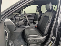 Jeep Grand Cherokee L Altitude X 4x2 2025