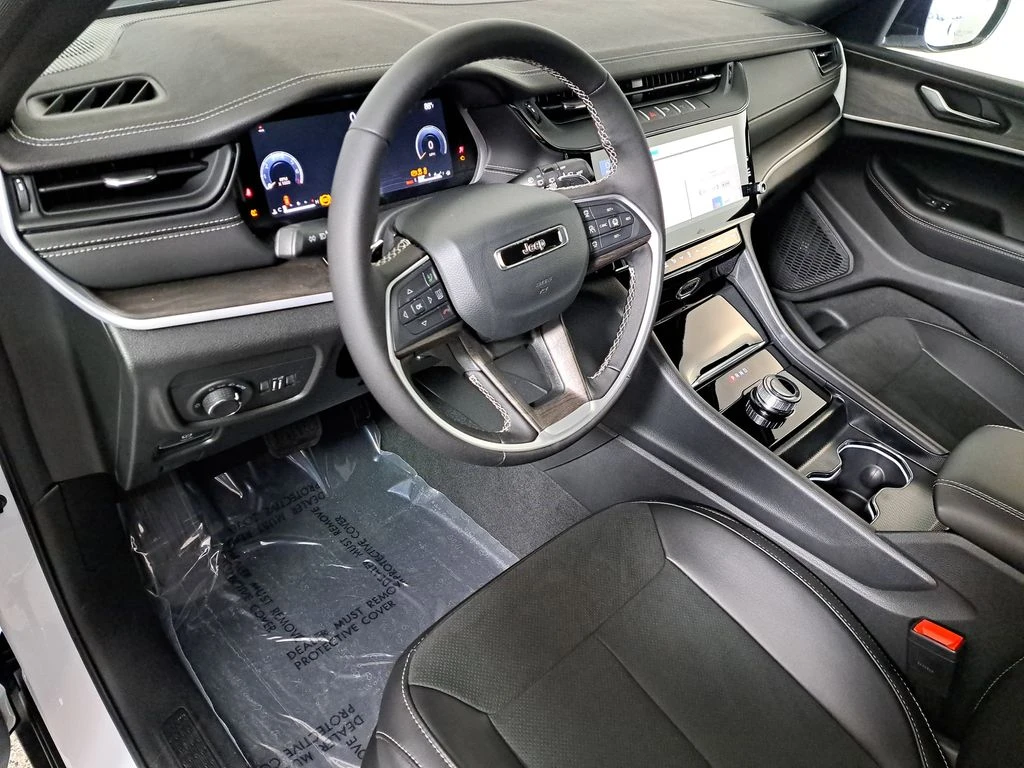 Jeep Grand Cherokee L Laredo Altitude 4x2 2026