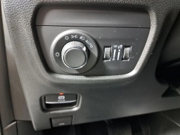 Jeep Grand Cherokee L Laredo Altitude 4x2 2026