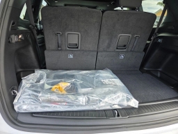 Jeep Grand Cherokee L Laredo X 4x4 2026