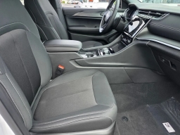 Jeep Grand Cherokee L Laredo X 4x4 2026