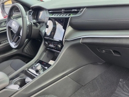 Jeep Grand Cherokee L Laredo X 4x4 2026