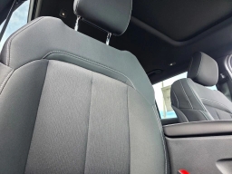 Jeep Grand Cherokee L Laredo X 4x4 2026