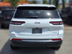 Jeep Grand Cherokee L Laredo 4x4 2026