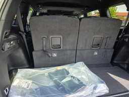 Jeep Grand Cherokee L Laredo 4x4 2026