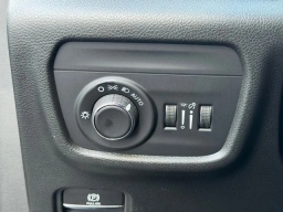 Jeep Grand Cherokee L Laredo Altitude 4x4 2026