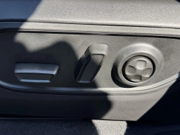 Jeep Grand Cherokee L Laredo Altitude 4x4 2026