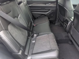 Jeep Grand Cherokee L Laredo Altitude 4x4 2026