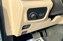 Jeep Grand Cherokee L Limited 4x4 2026