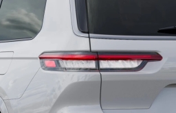 Jeep Grand Cherokee L Limited 4x4 2026