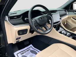 Jeep Grand Cherokee L Limited 4x4 2026