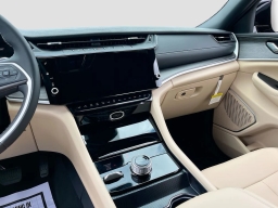 Jeep Grand Cherokee L Limited 4x4 2026