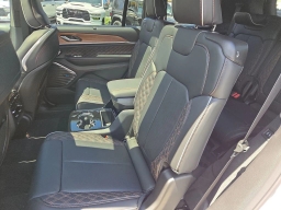 Jeep Grand Cherokee L Summit 4x4 2026