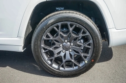 Jeep Grand Cherokee L Summit 4x4 2026