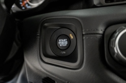 Jeep Gladiator Sahara 4x4 2026