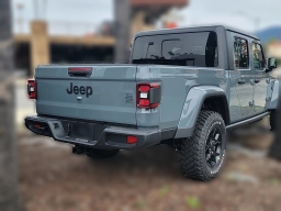 Jeep Gladiator Willys 4x4 2026