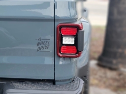 Jeep Gladiator Willys 4x4 2026