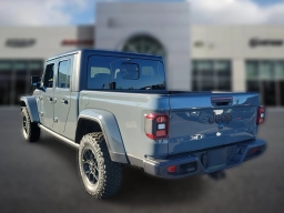 Jeep Gladiator Willys 4x4 2026
