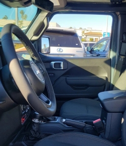 Jeep Gladiator Willys 4x4 2026