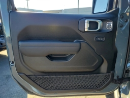 Jeep Gladiator Willys 4x4 2026