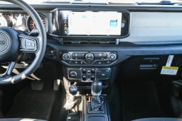 Jeep Gladiator Sport 4x4 2026