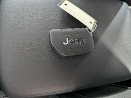 Jeep Gladiator Sport 4x4 2026