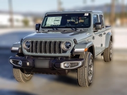 Jeep Gladiator Sahara 4x4 2026