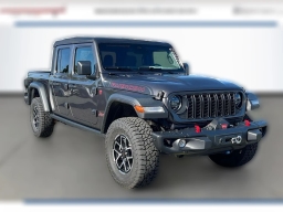 Jeep Gladiator Shadow Ops 4x4 2026