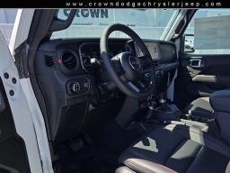 Jeep Gladiator Shadow Ops 4x4 2026