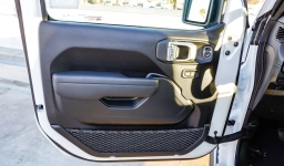 Jeep Gladiator Mojave 4x4 2026