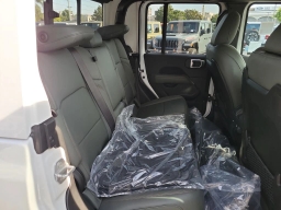 Jeep Gladiator Mojave 4x4 2026