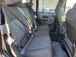 Jeep Gladiator Mojave 4x4 2026