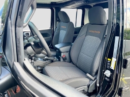 Jeep Gladiator Mojave 4x4 2026