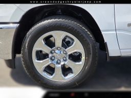 Ram 1500 Big Horn 4x2 Crew Cab 5'7" Box 2026