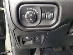 Ram 1500 Big Horn 4x2 Crew Cab 5'7" Box 2026