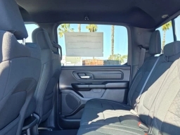 Ram 1500 Express 4x2 Crew Cab 5'7" Box 2026