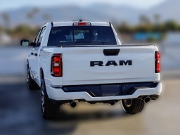Ram 1500 Express 4x2 Crew Cab 5'7" Box 2026